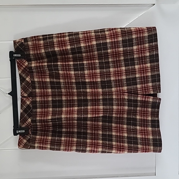 Plaid Wool Skirt - Picture 3 of 4